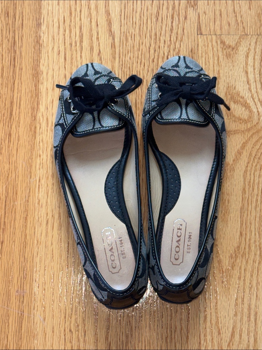 Coach Black and Gray Signature Canvas Bow Flats